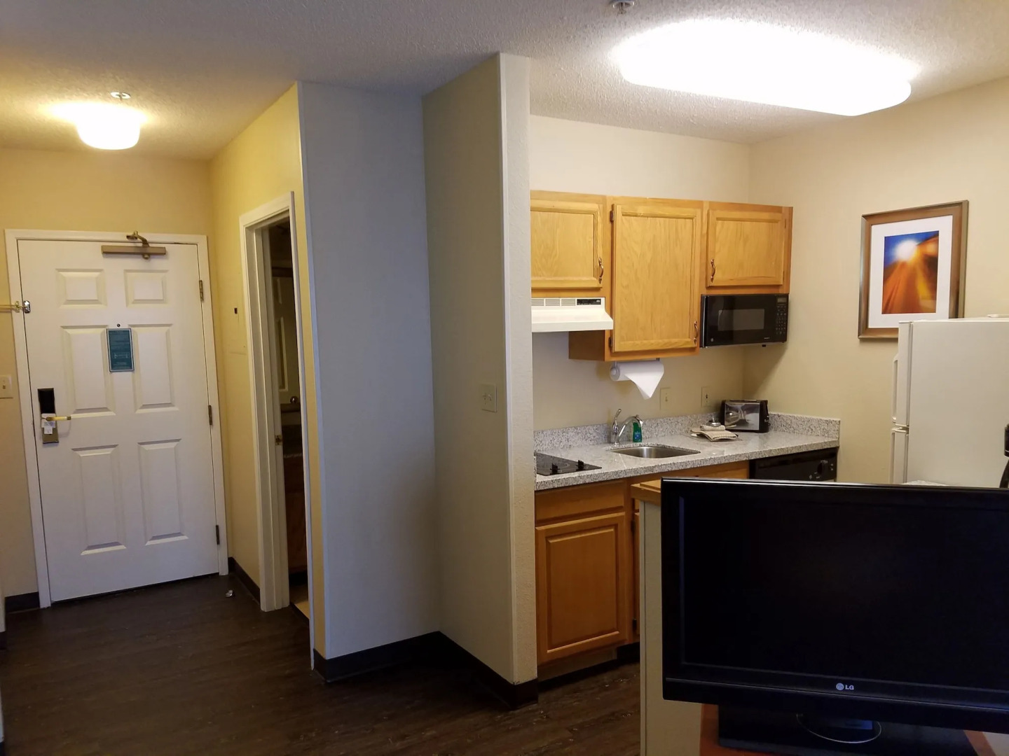 Hawthorn Suites by Wyndham Louisville North