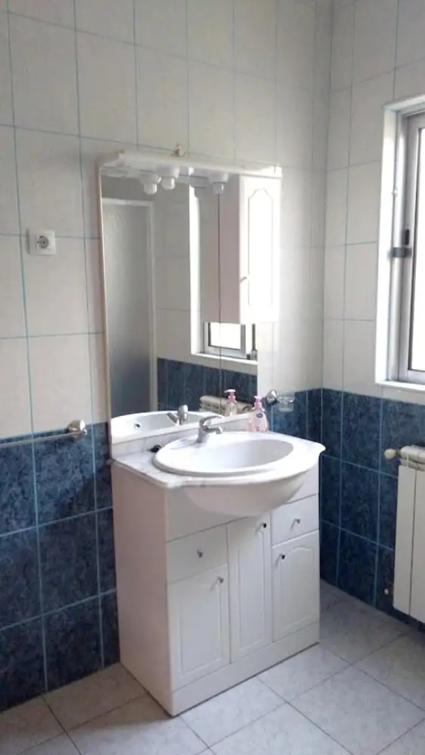 House With 2 Bedrooms in Anadia, With Furnished Terrace Near the Beach