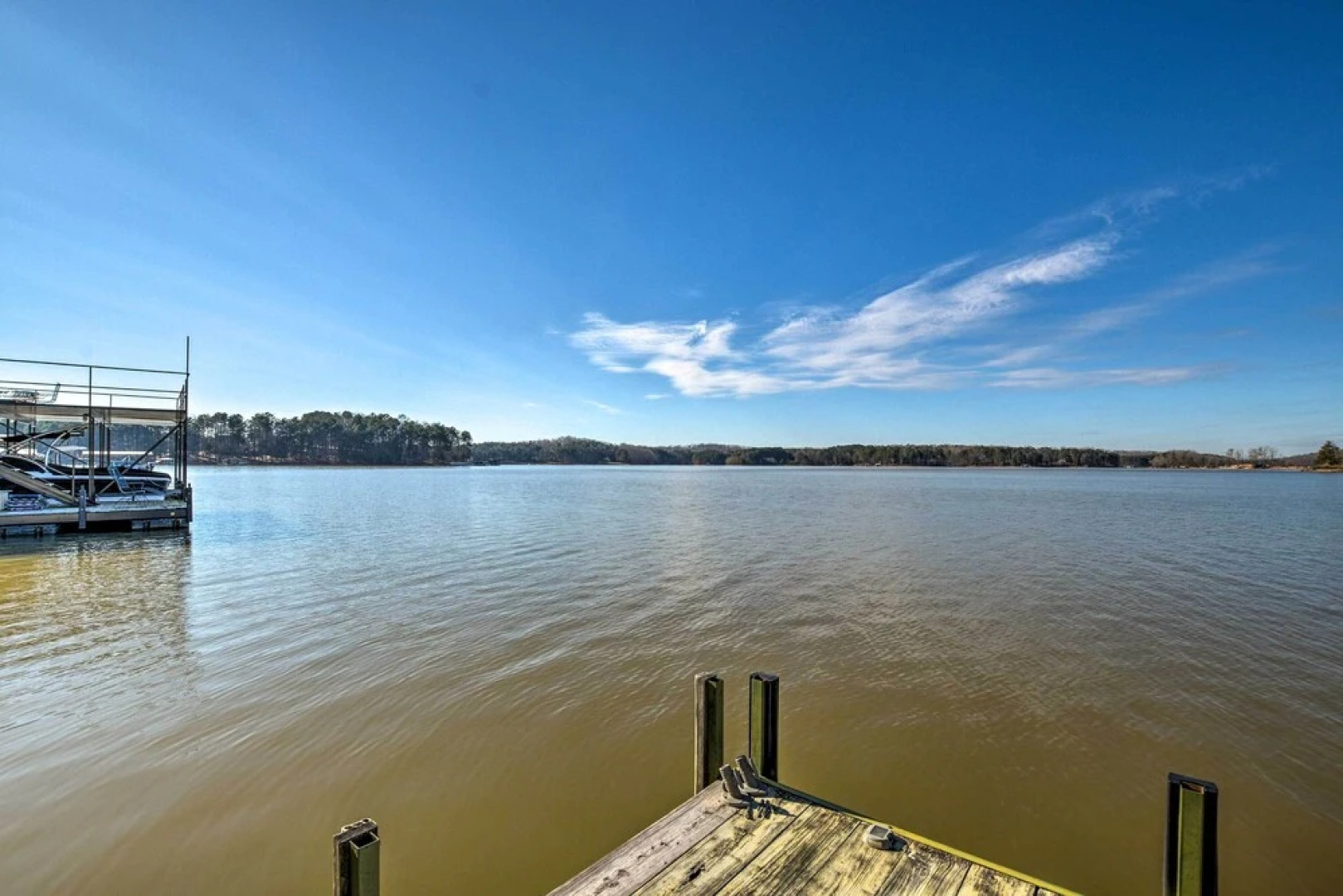 Lavonia Lake House w/ Private Dock & Bonfire!