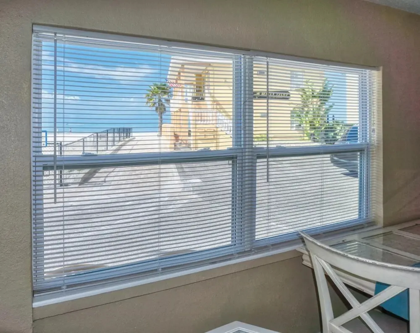 Misty Isles Redington Beachfront Suites 5 and 6