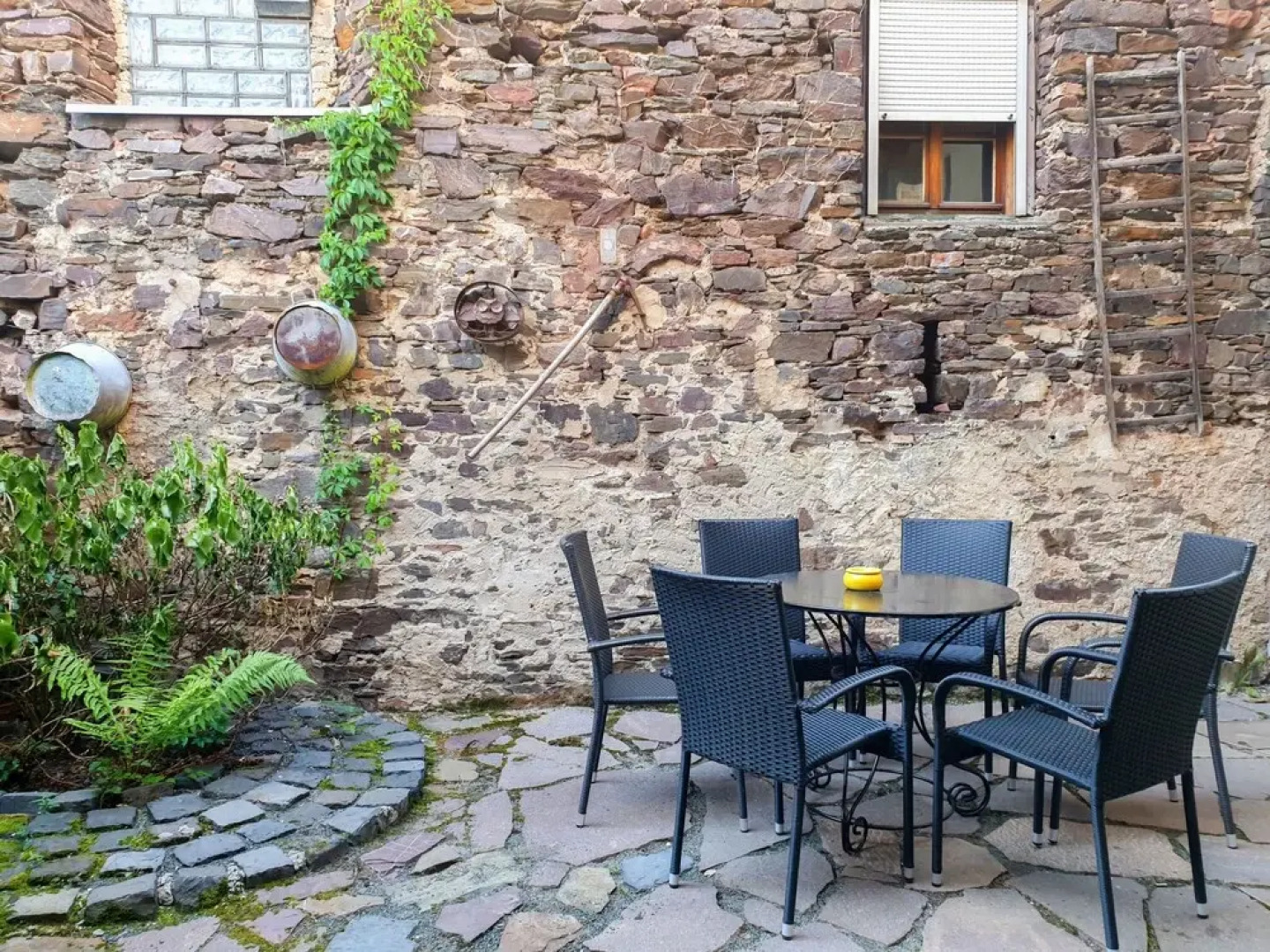 Eulenhaus Ediger-eller