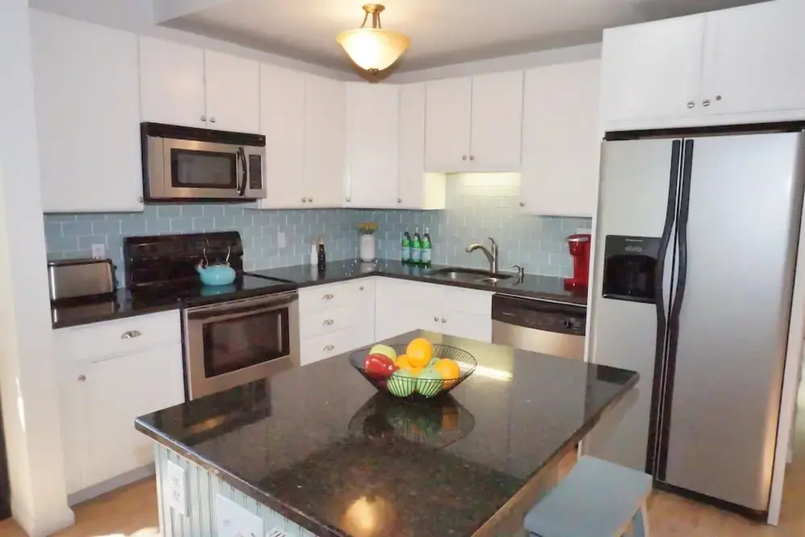 Newly Remodeled - Close To Everything In Snowmass Ge 3 Bedroom Condo by RedAwning