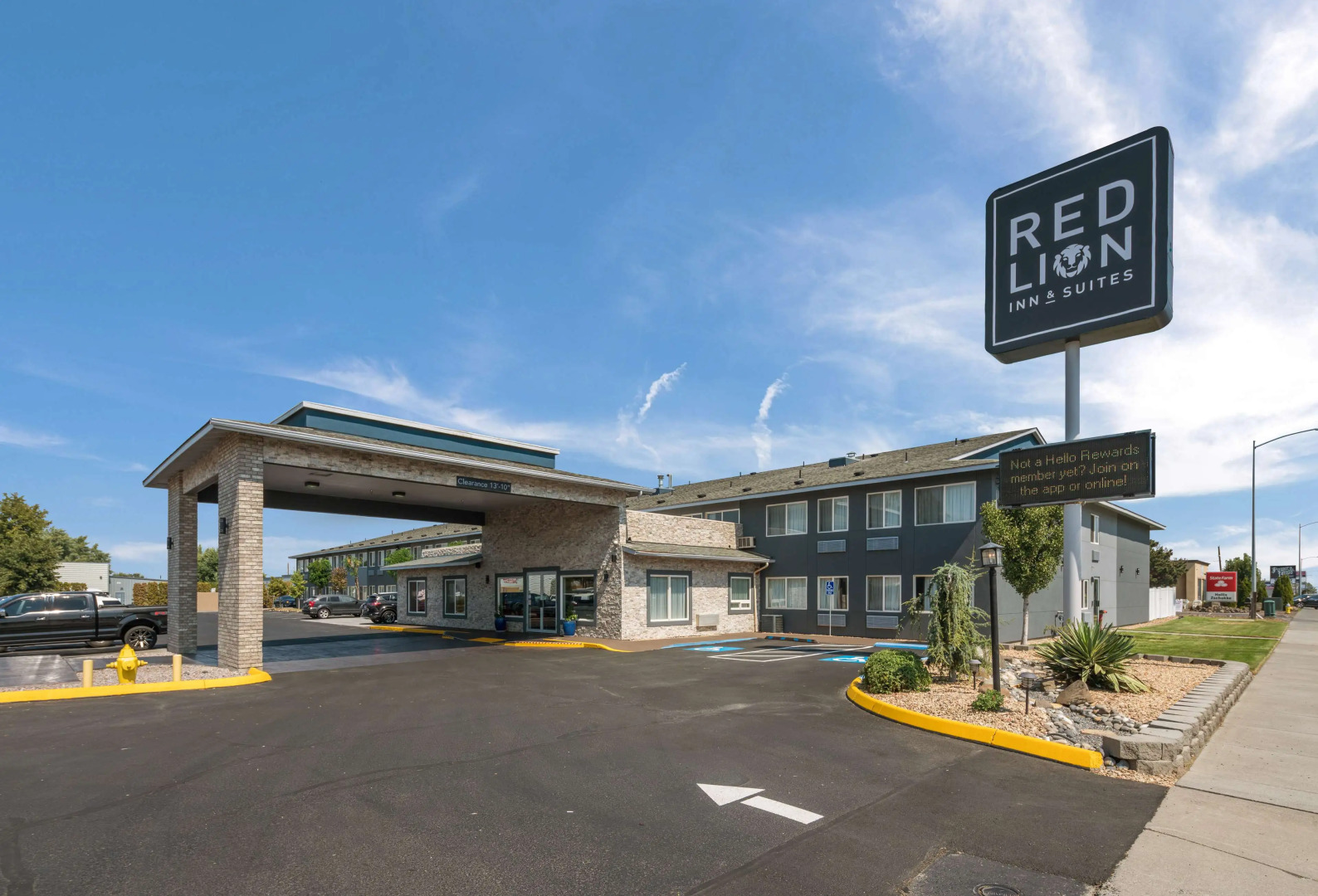 Red Lion Inn and Suites Kennewick Tri-Cities