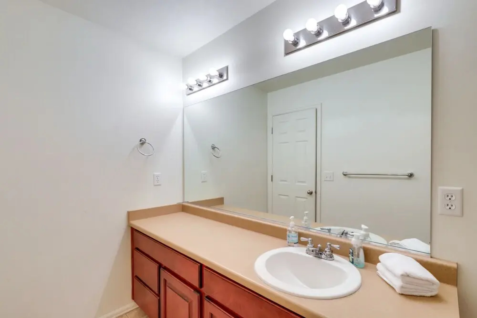 Spacious Vacation Rental Near Utah Lake!