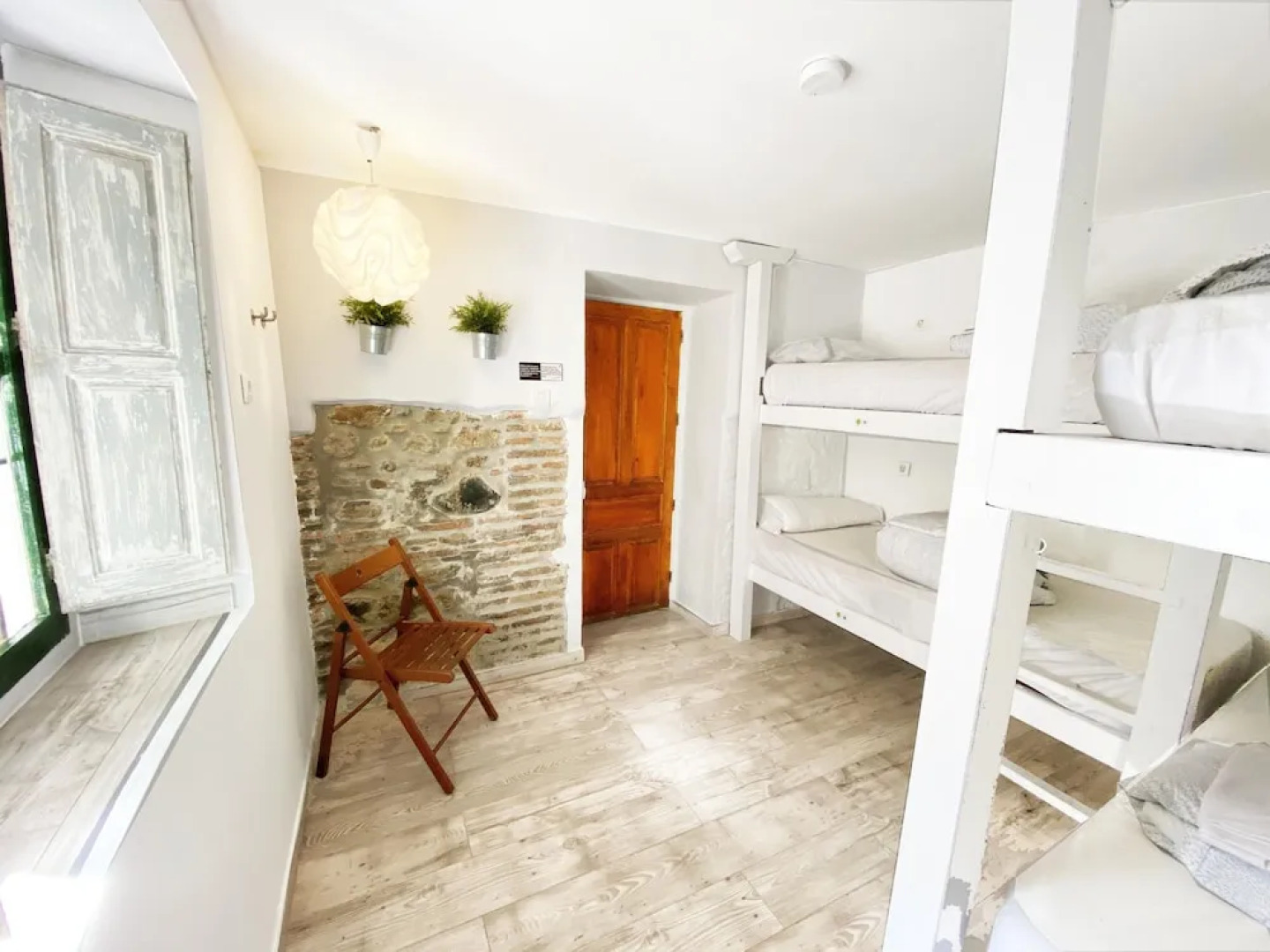 Makuto Guesthouse Hostel