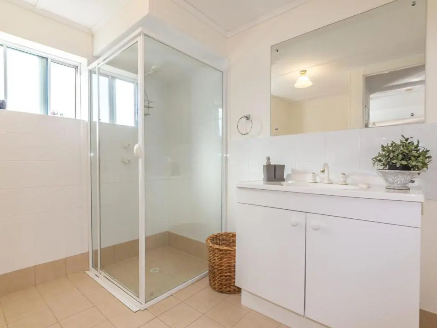 Carrickalinga SeaHaven: Coastal Escape-4BRM - 29 Riverview Drive