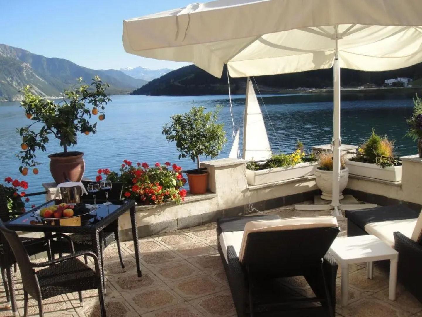 Hotel Schloesschen am See