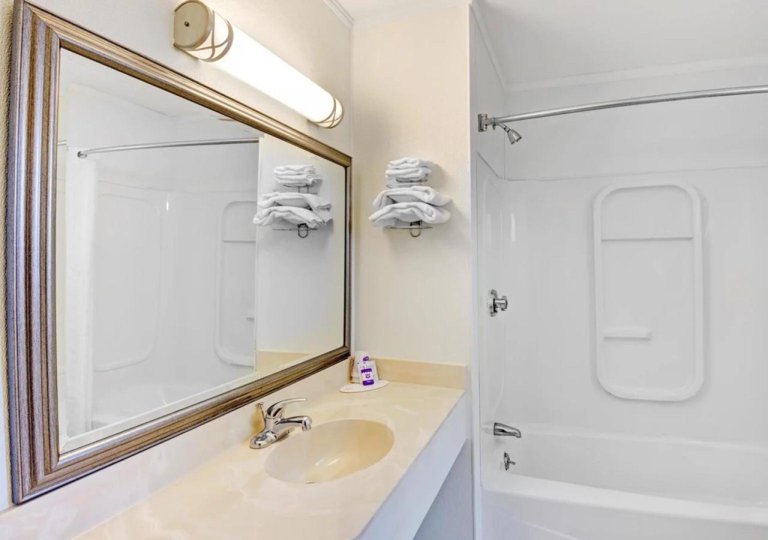 Knights Inn South Portland