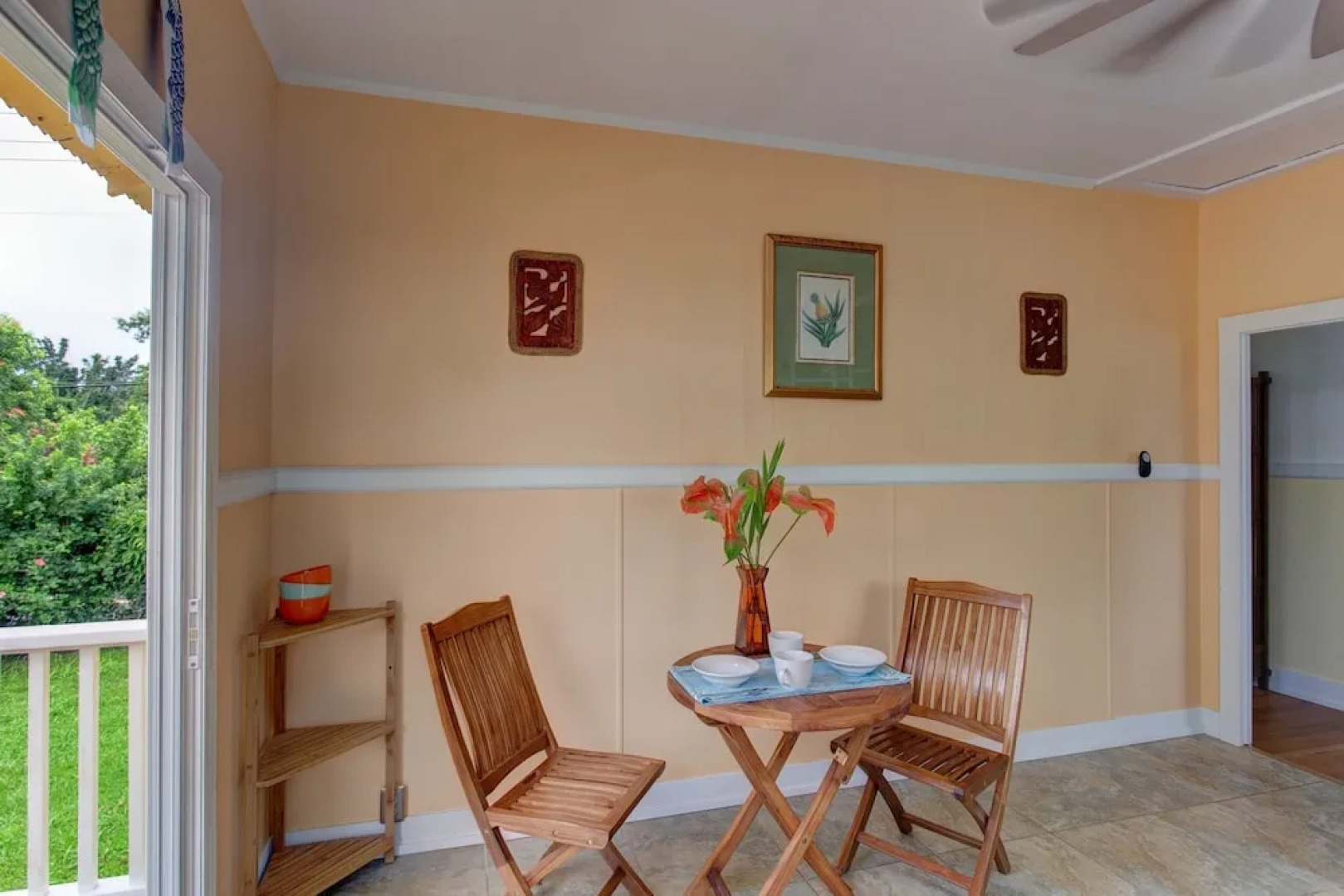 Hale Pikonia In Historic Honokaa Town 2 Bedroom Home