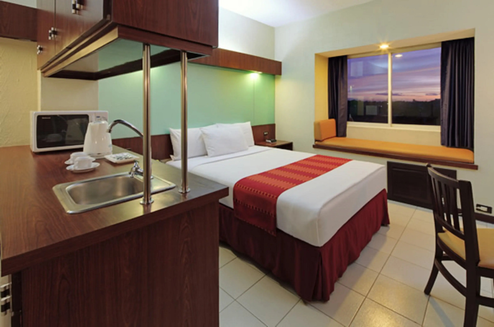 Microtel by Wyndham Eagle Ridge