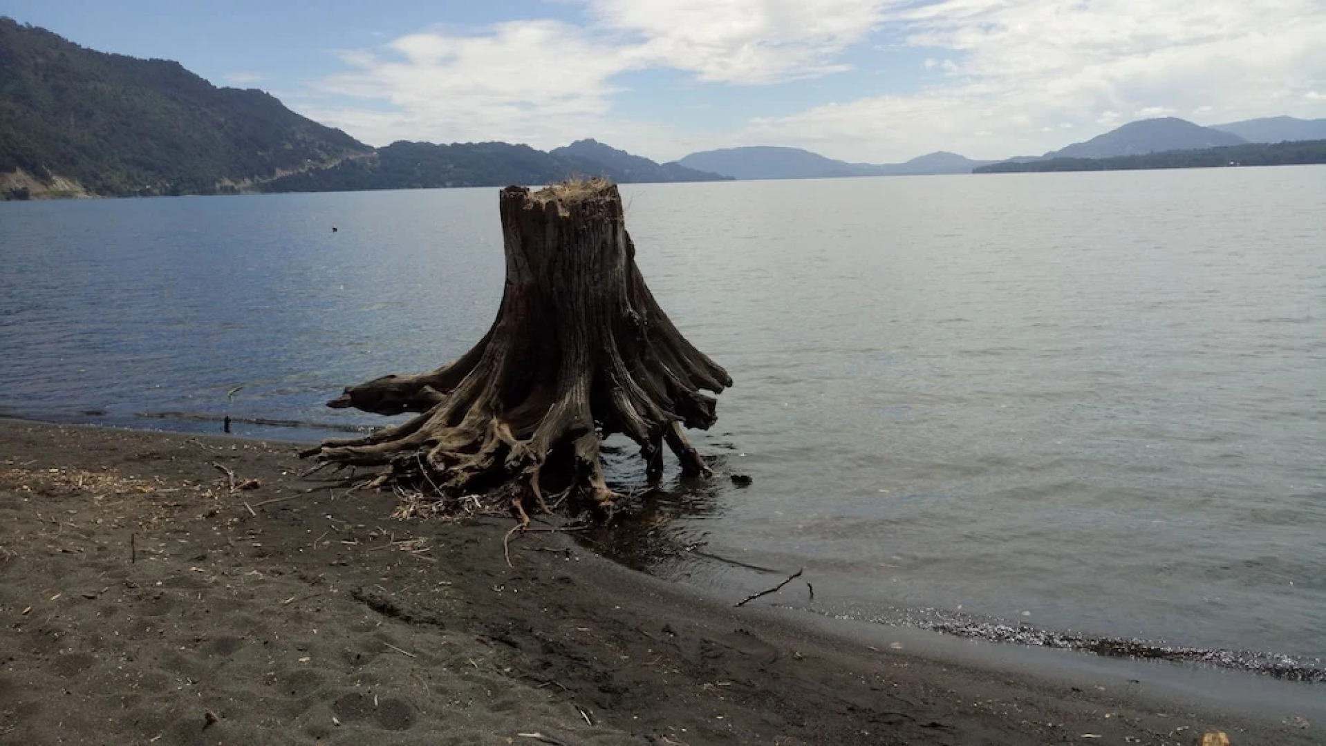 Room-cabaña Hualle con hot tub Exclusivo