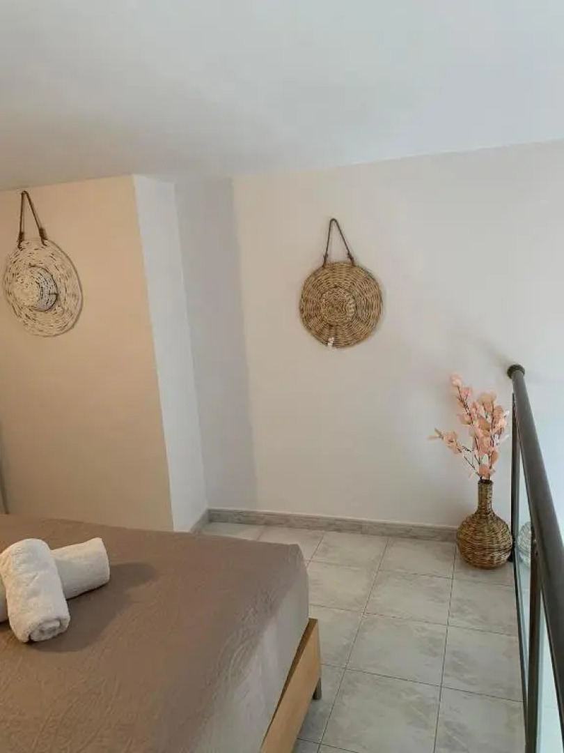 Haraki Style Studio Apartment