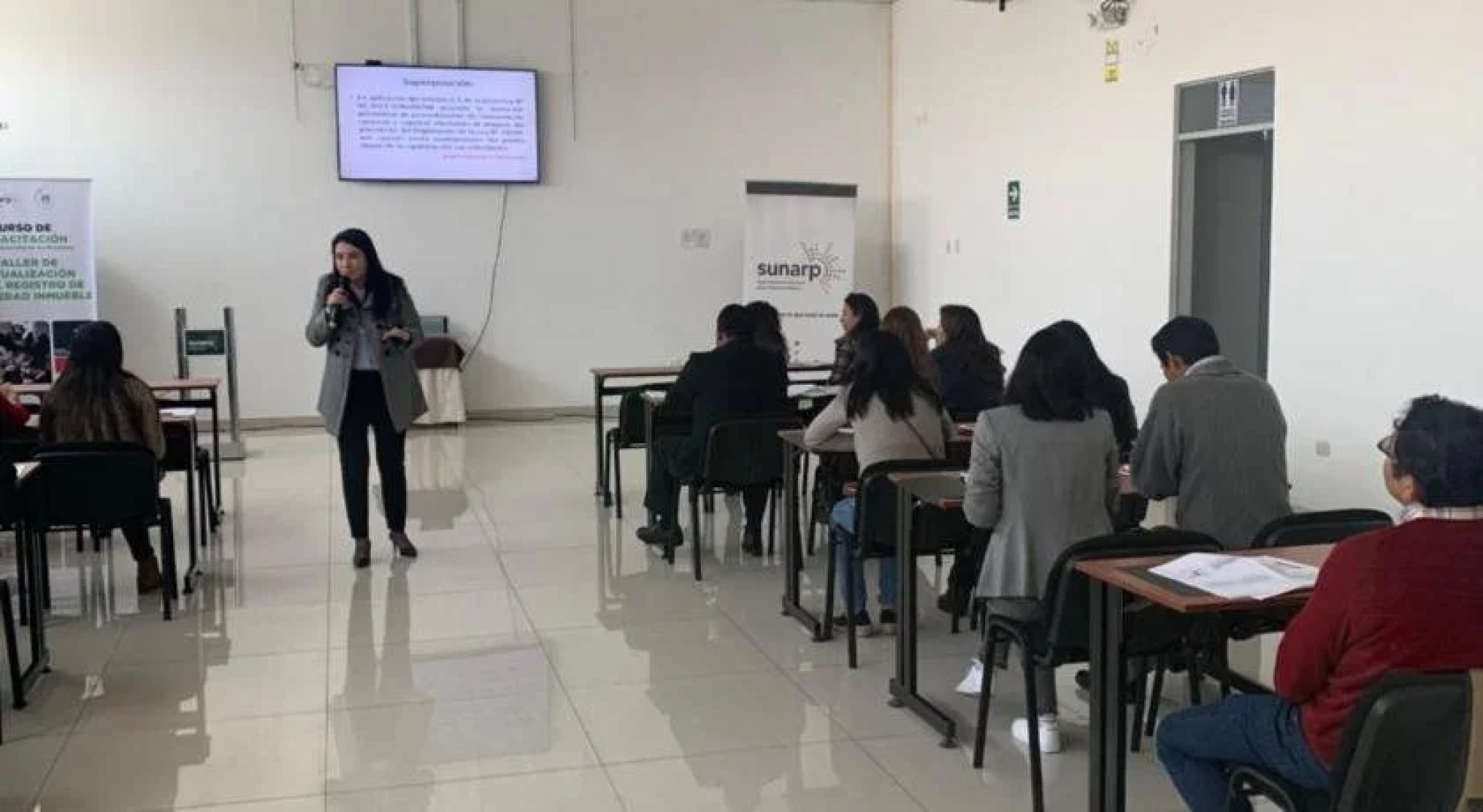 Hotel Holiday Suites