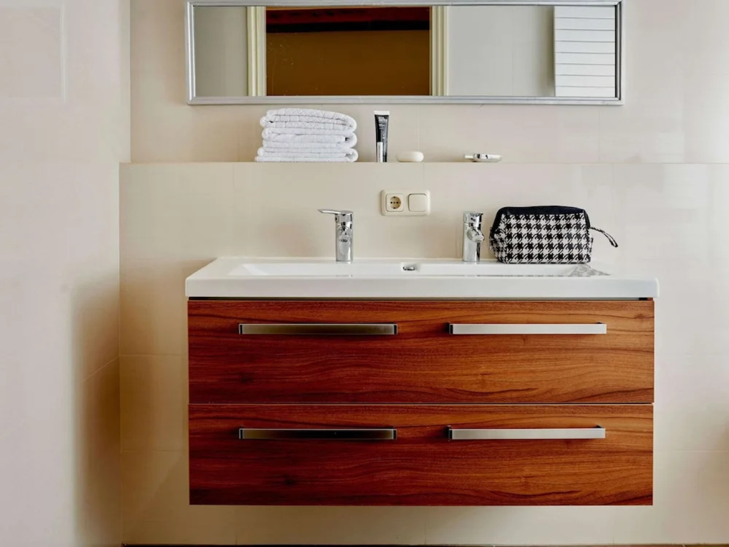 Beautiful Farmhouse in Baarlo With Private Garden