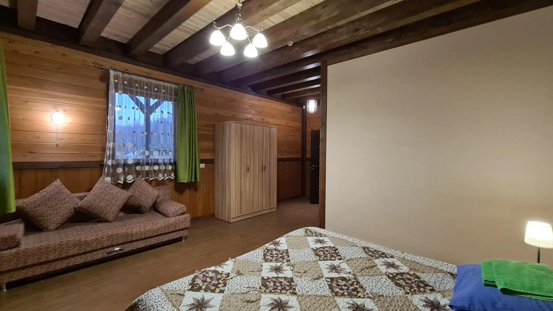 Коттедж Б1 на базе отдыха Новинки Парк