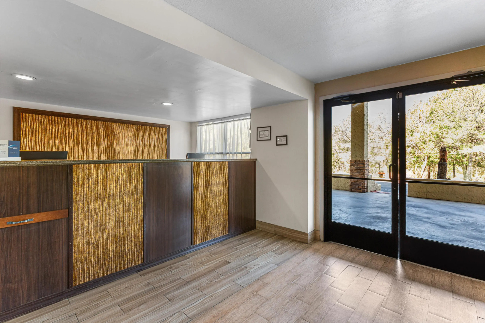 Best Western Pine Springs Inn