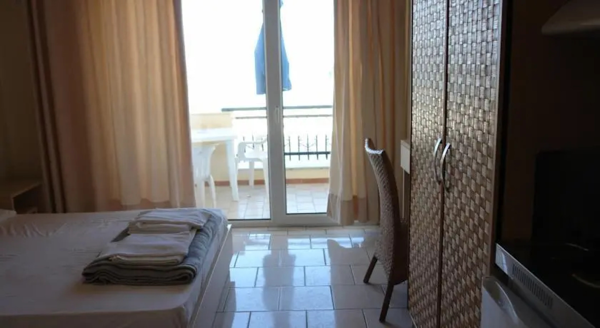 Pantheon Beach Hotel