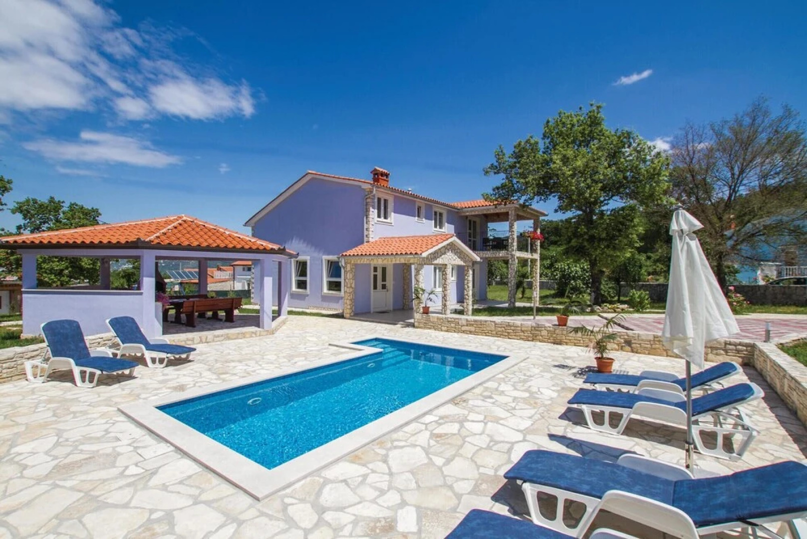 Nice Home in Labin With Wifi and 4 Bedrooms