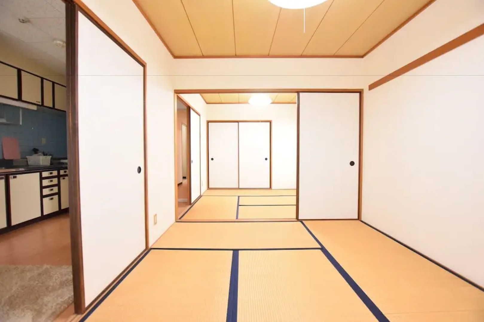 Moriguchi Apartment