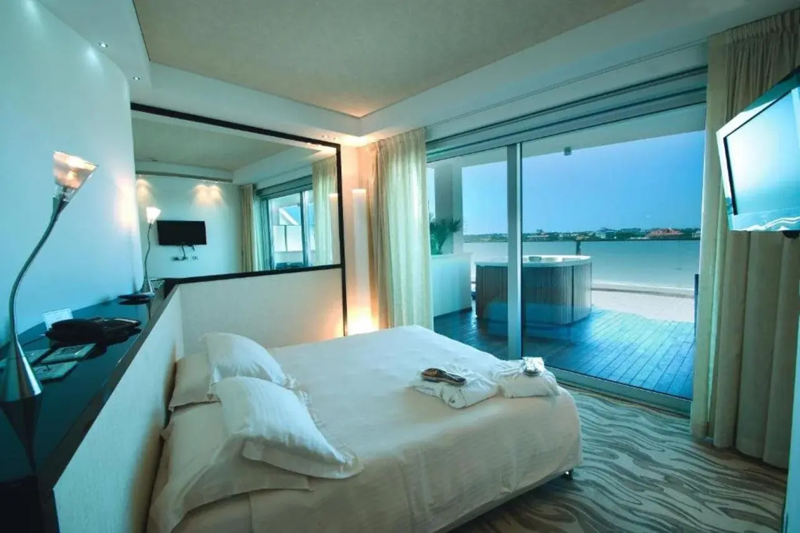 Hotel Premier & Suites