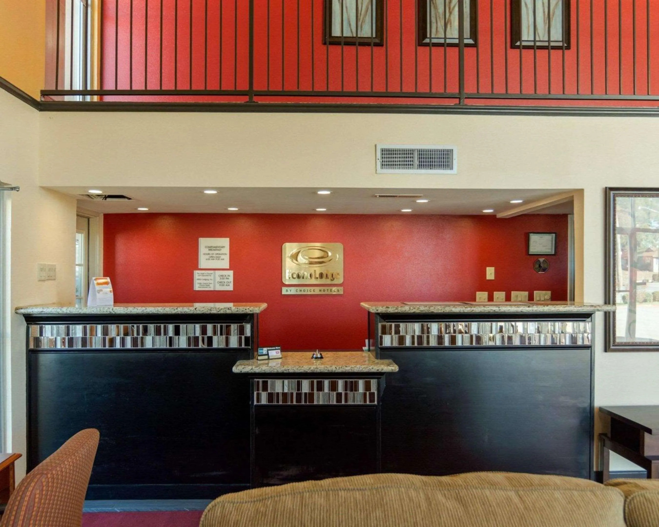 Econo Lodge Russellville I-40