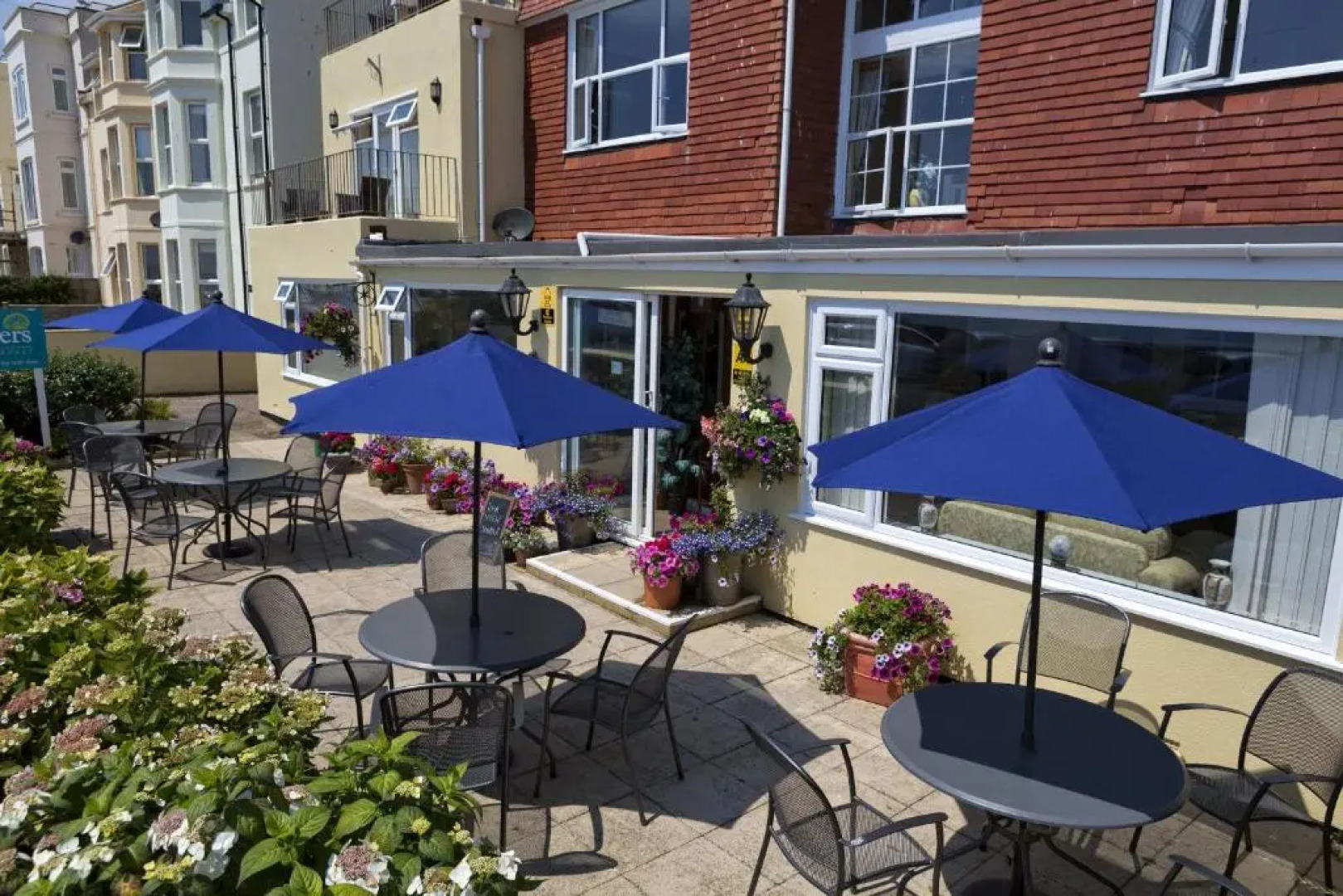 Mariners Beachside B&B