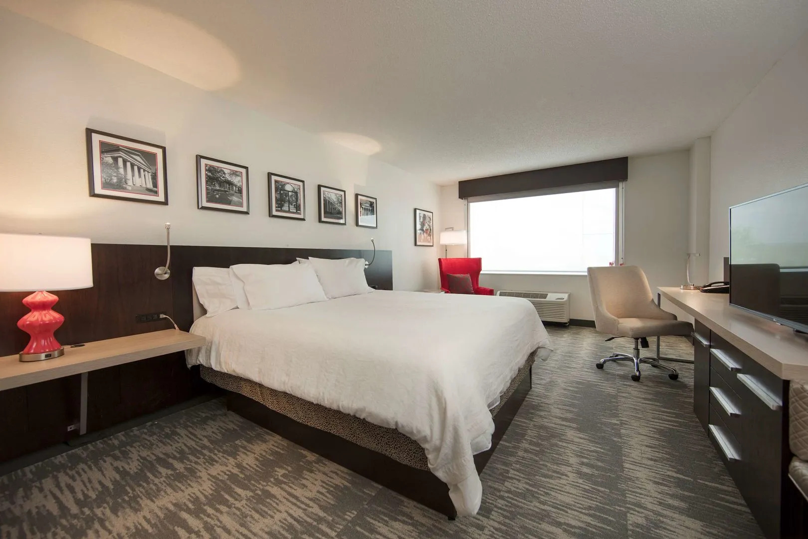 Courtyard by Marriott Athens Downtown