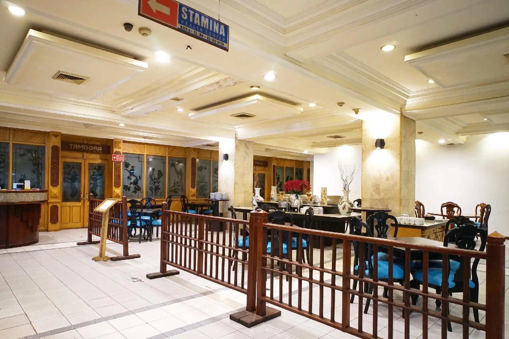 Capital O 1735 Adika Bahtera Hotel