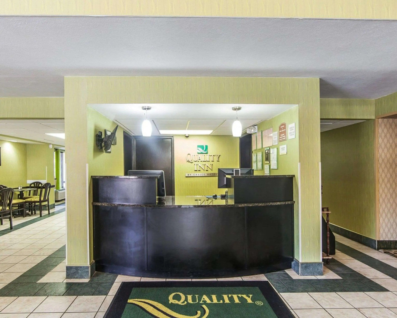 Quality Inn West