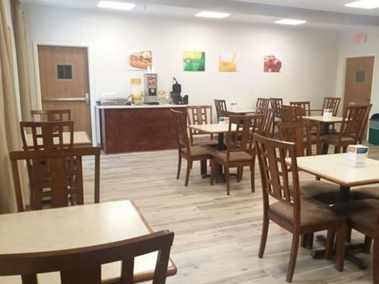 Days Inn & Suites Schoharie