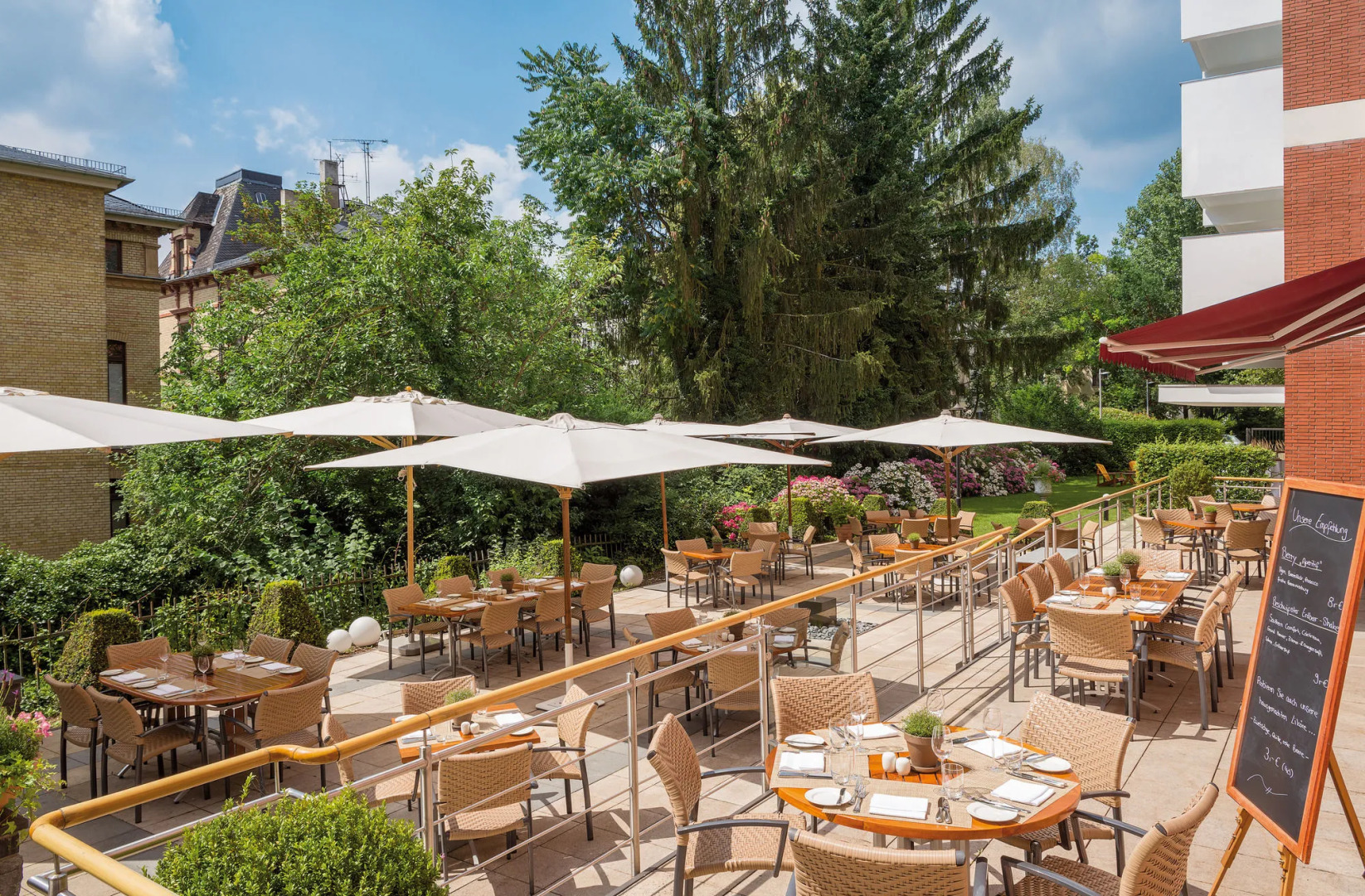 Oranien Hotel & Residences