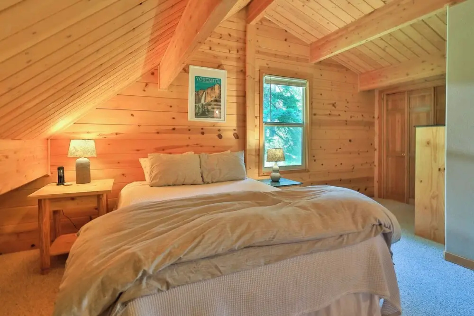 Leavenworth Cabin 3 Mi to Lake Wenatchee: Hot Tub!