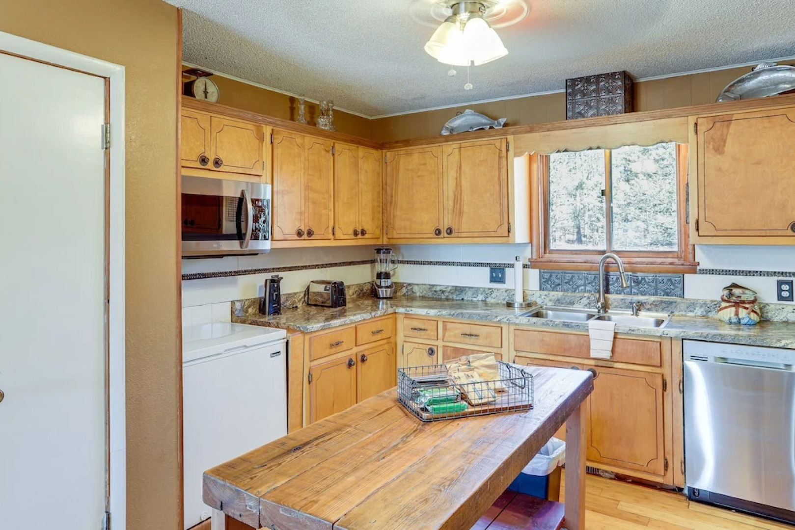 Arkansas Lake House w/ Private Dock!