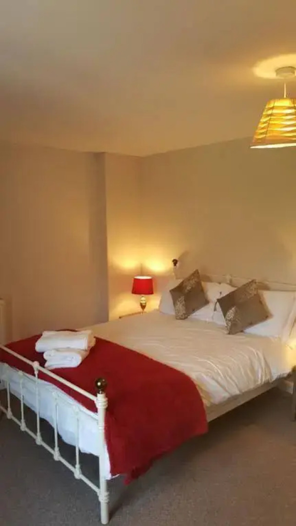 The Crown at Whitchurch