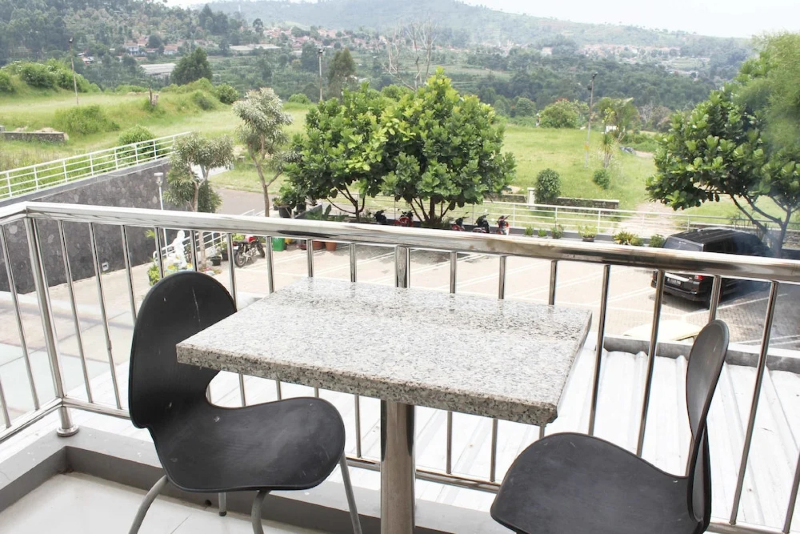 Airy Cihideung Sersan Bajuri Bandung