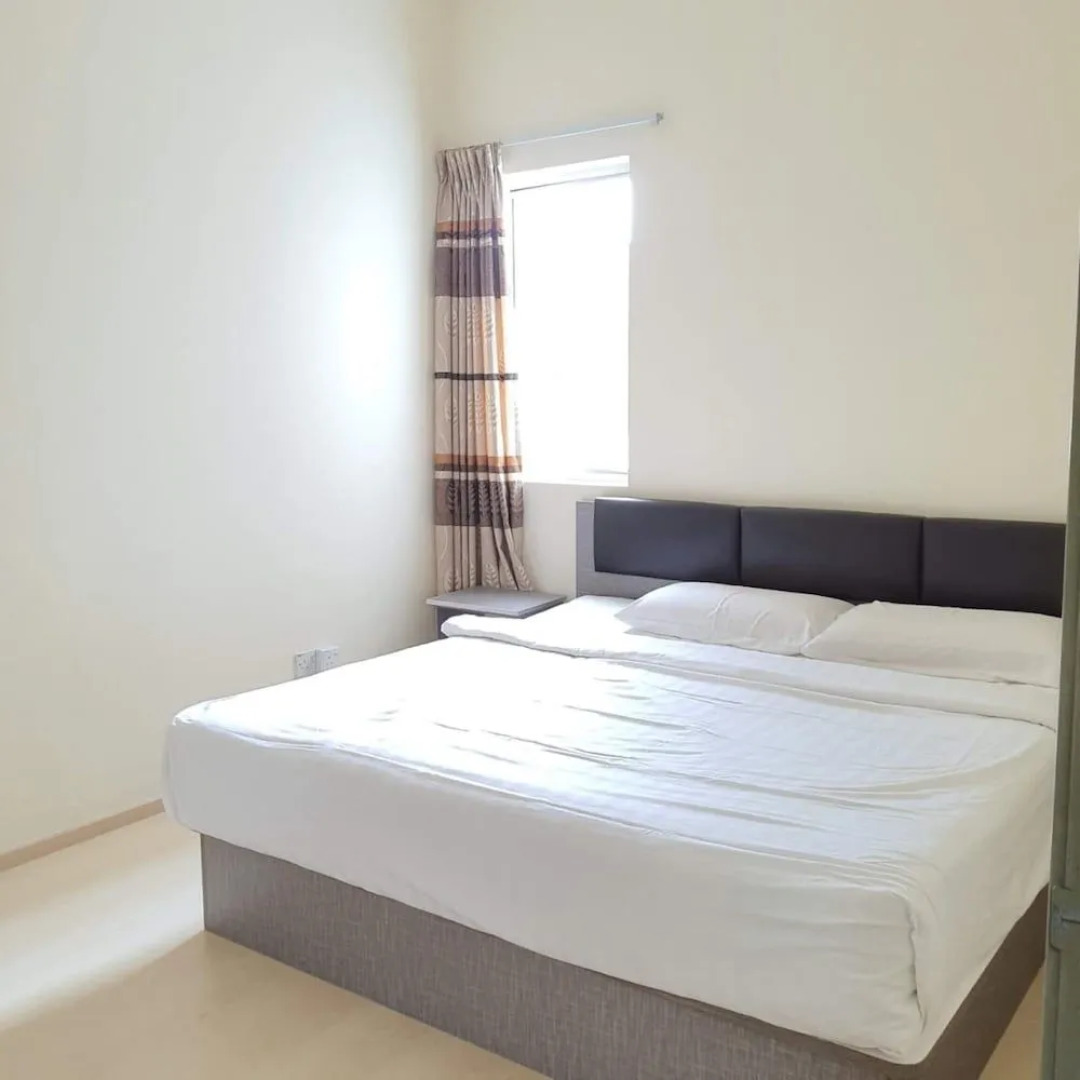 OYO Home 90355 Camlodge Makmur 2