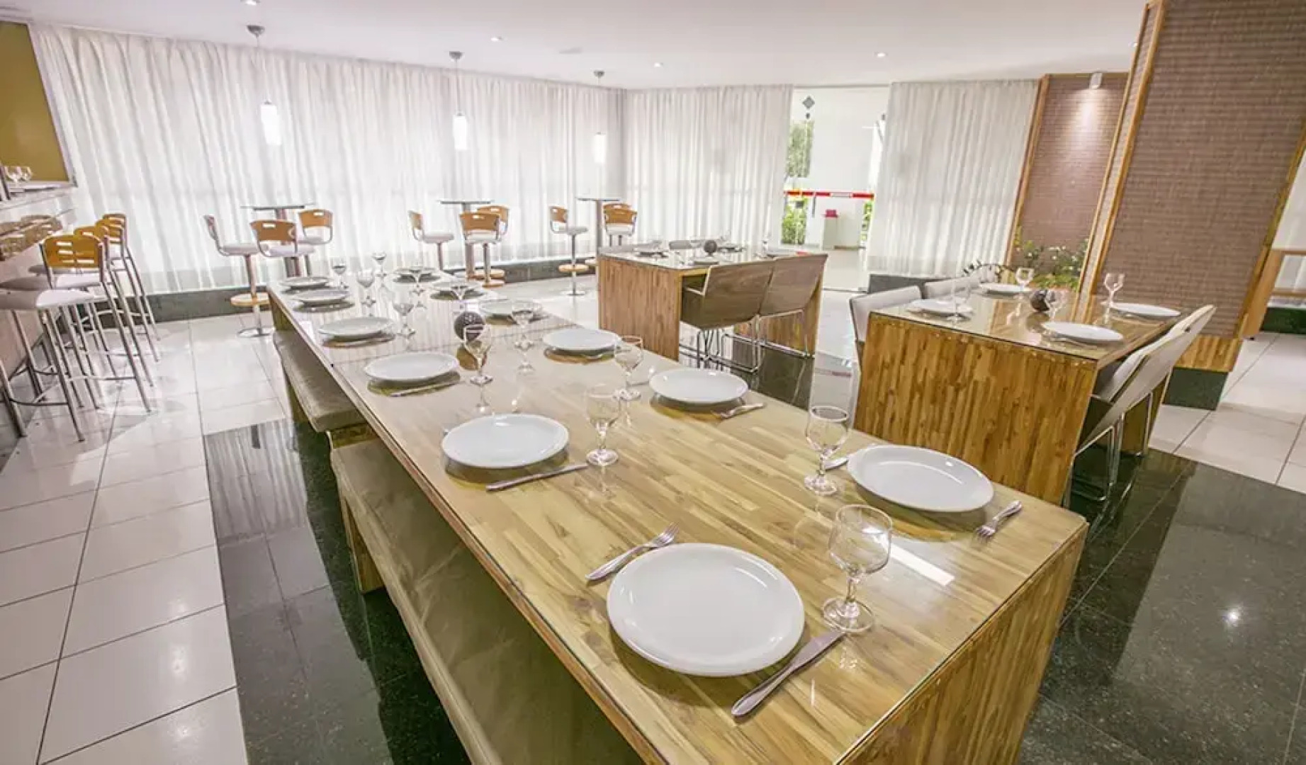 Premier Residence Hplus Long Stay