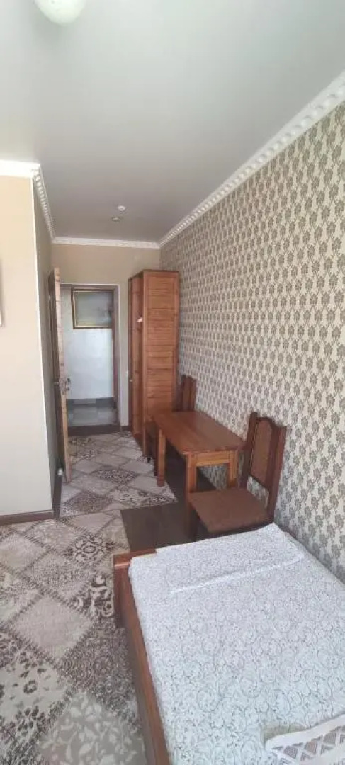 Готель Адріана