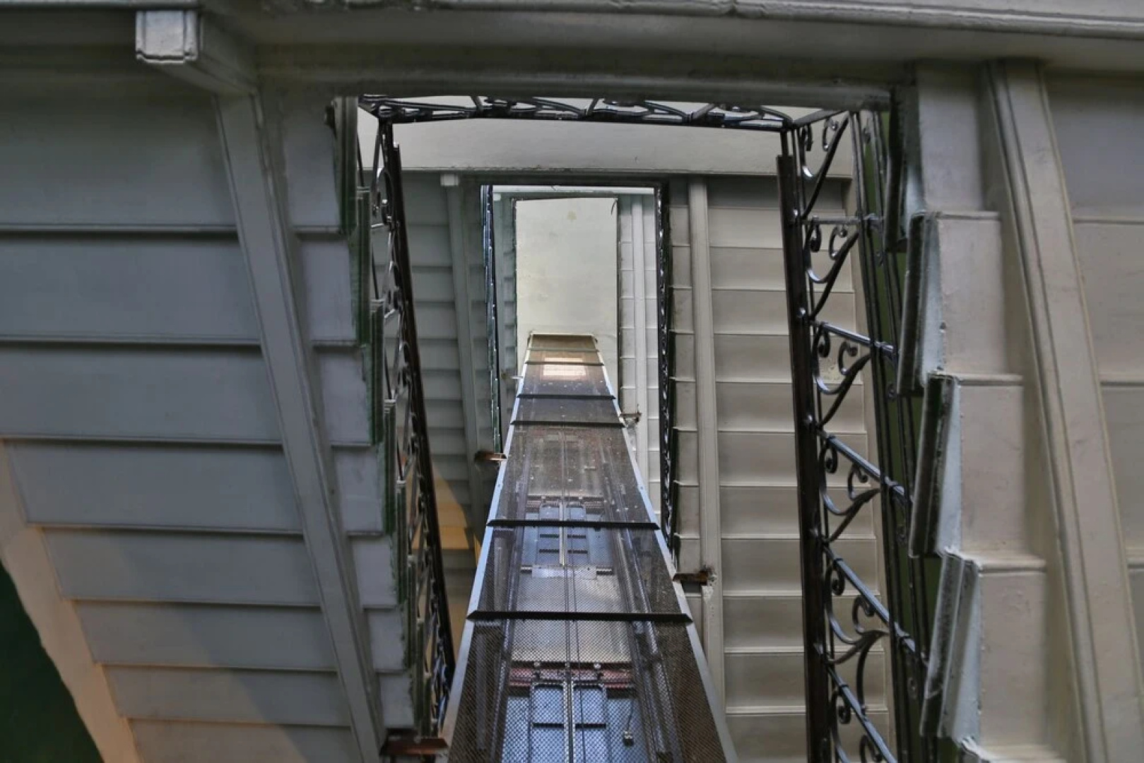 Art Lodging Houses