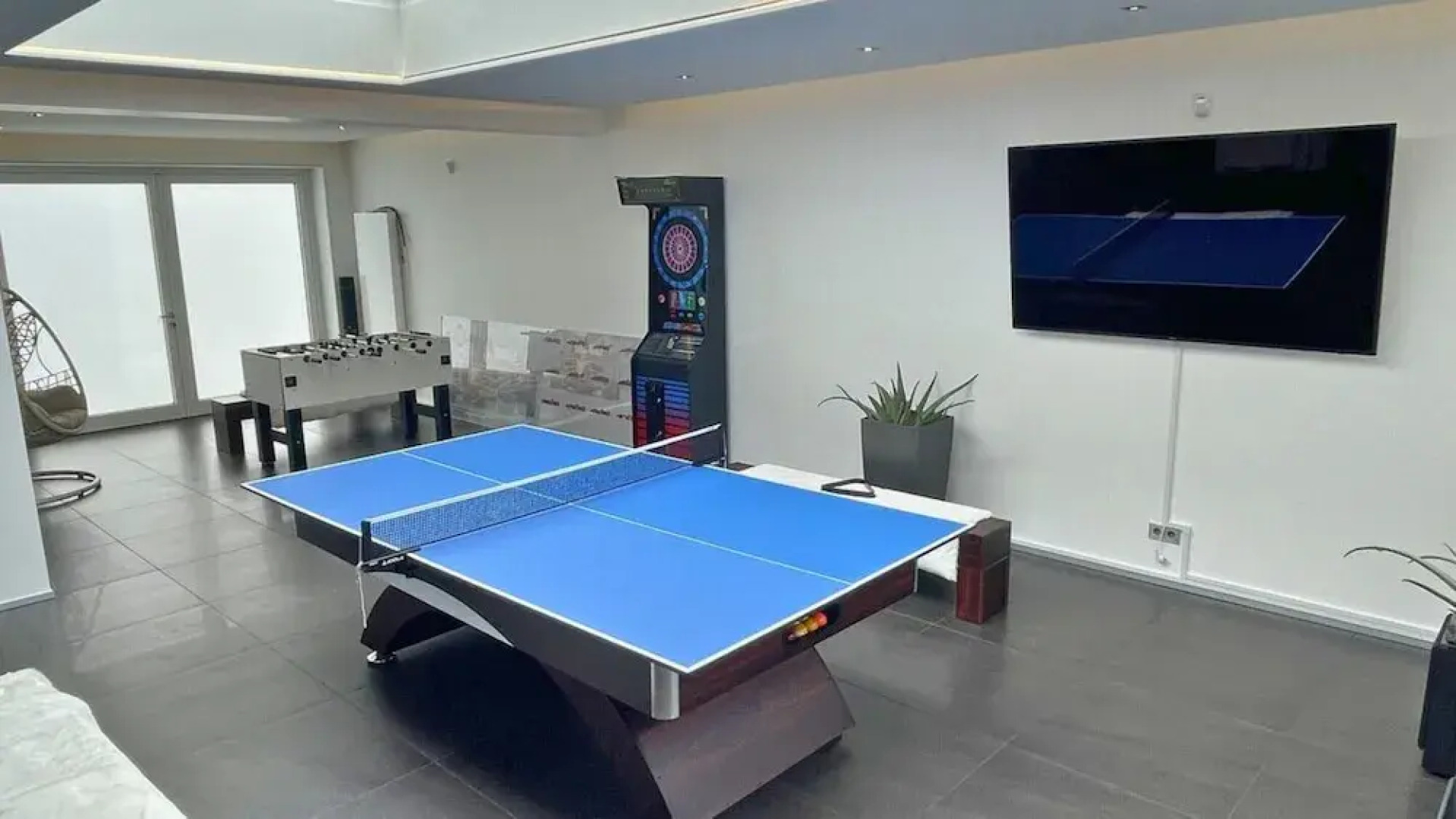 Apartment With Bar, Recreation Room in Kastellaun