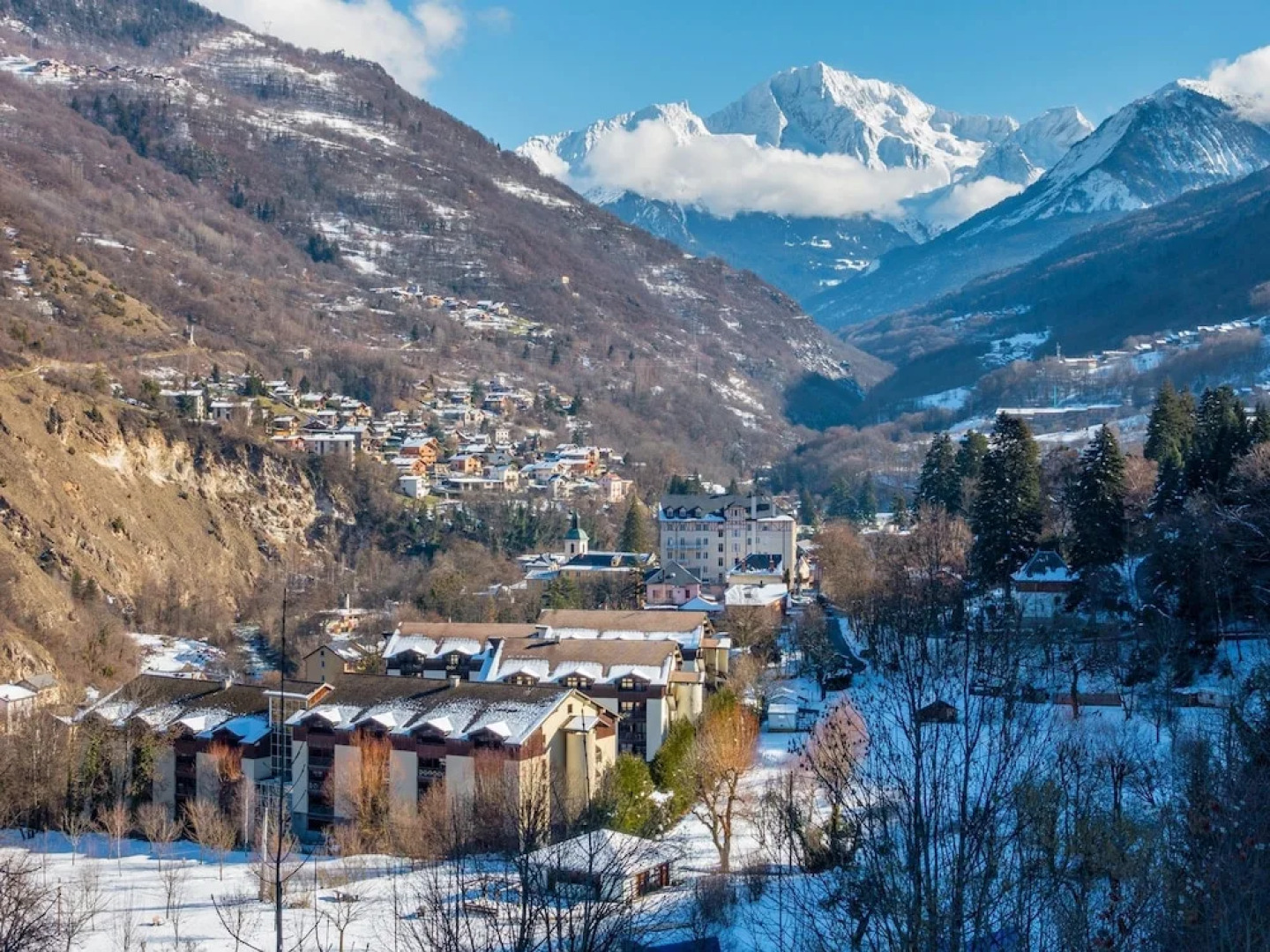 Comfortable Studio in Brides les Bains 600m From the Skilift