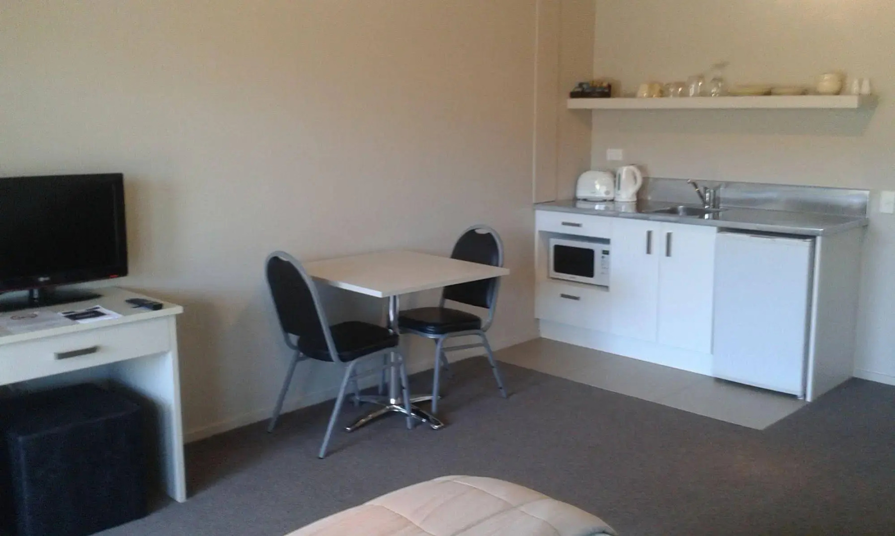 South Street West Motel