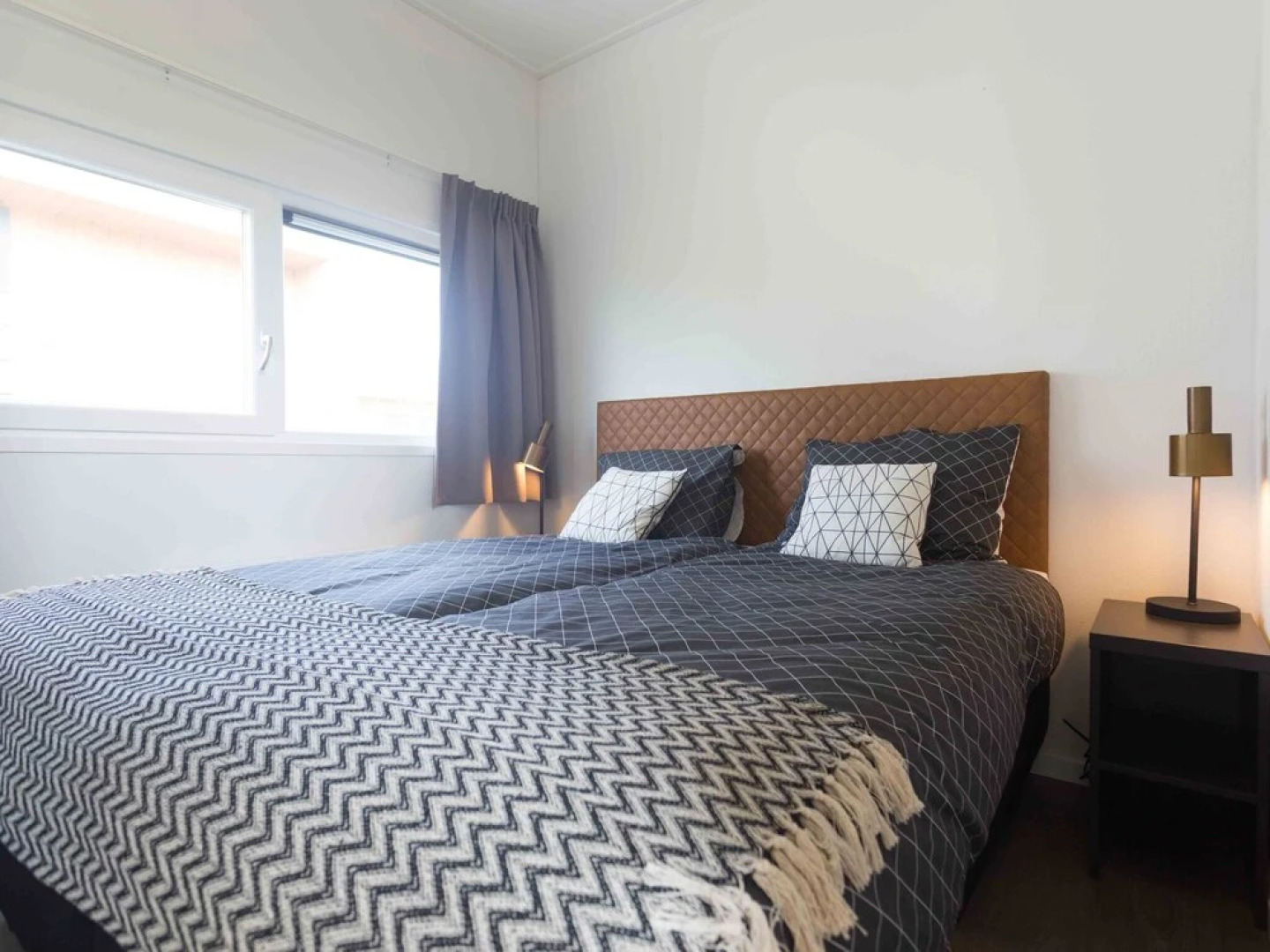 Modern chalet with dishwasher, only 18 km. from Rotterdam