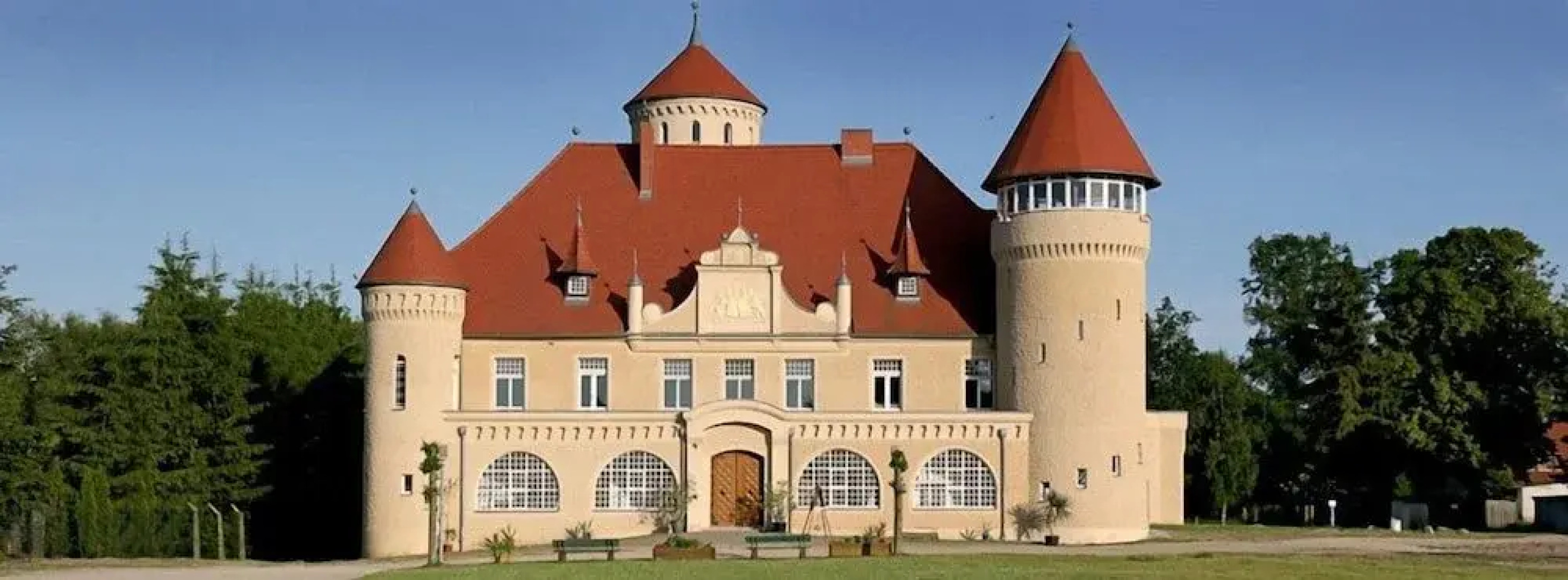 Remise Schloss Stolpe