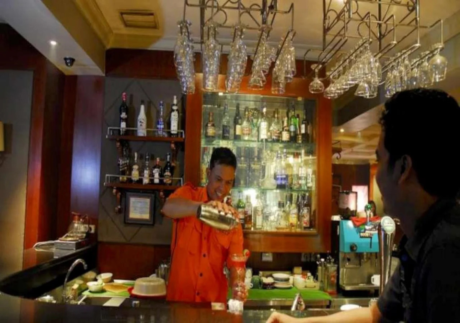 Grand Arkenso Parkview Hotel