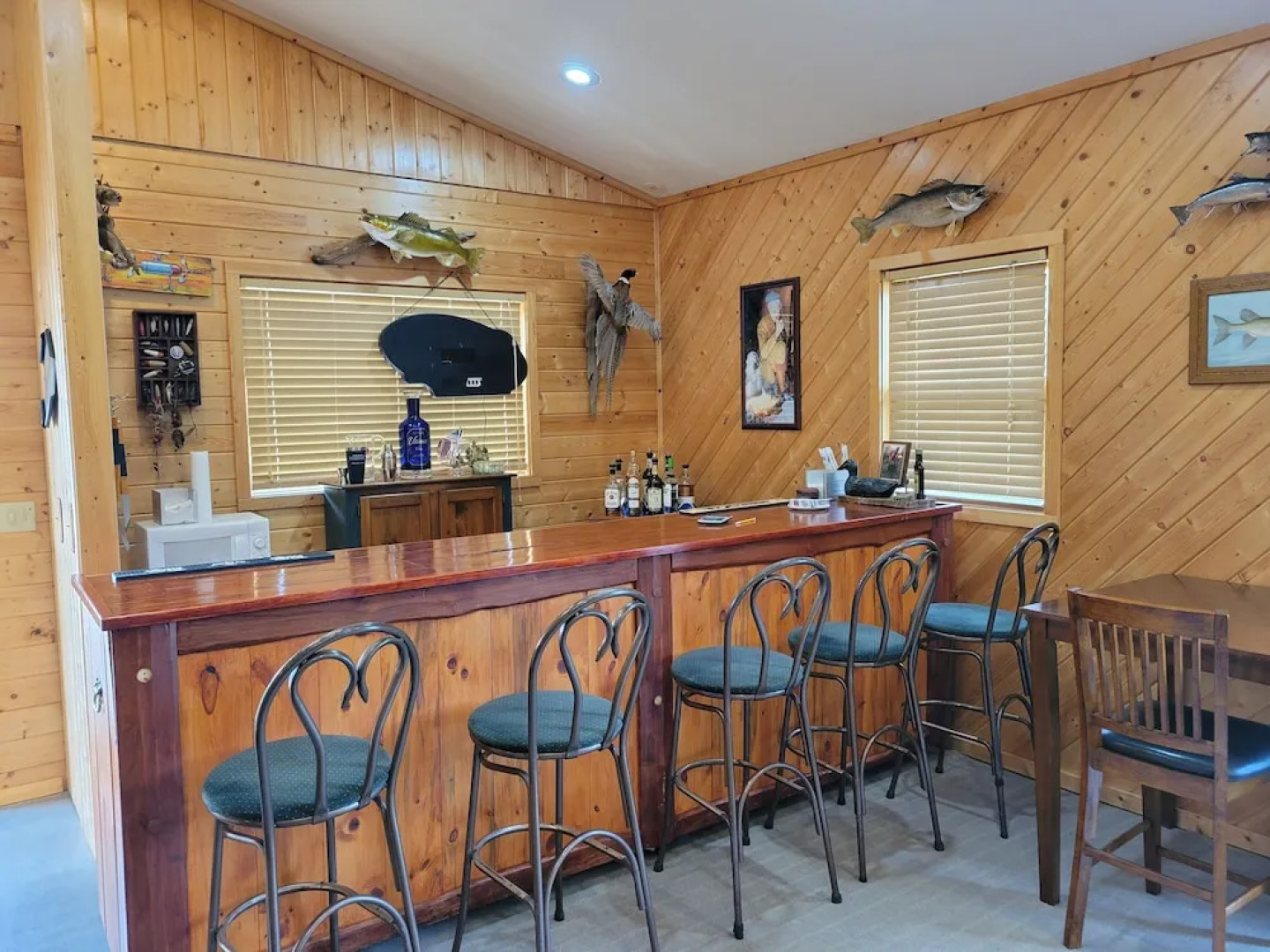 Dog-Friendly The Lodge Home in Quiet Location by RedAwning