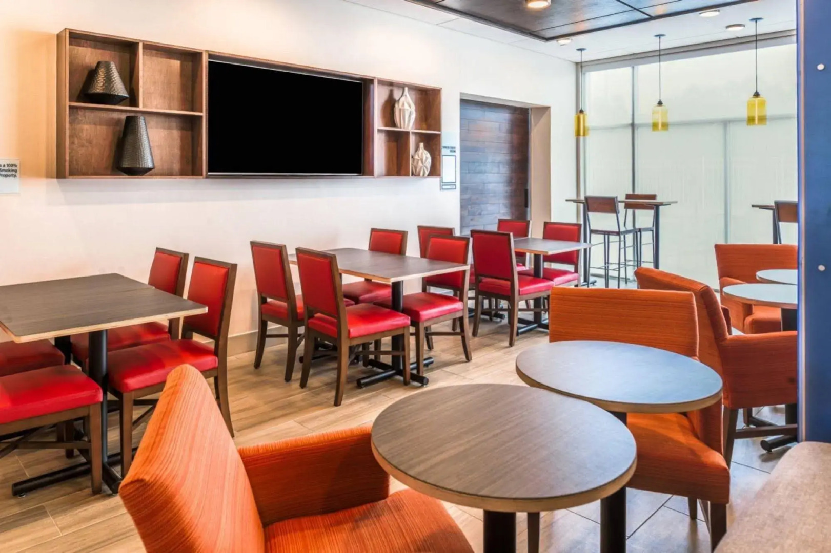 Holiday Inn Express & Suites Tampa North - Wesley Chapel by IHG