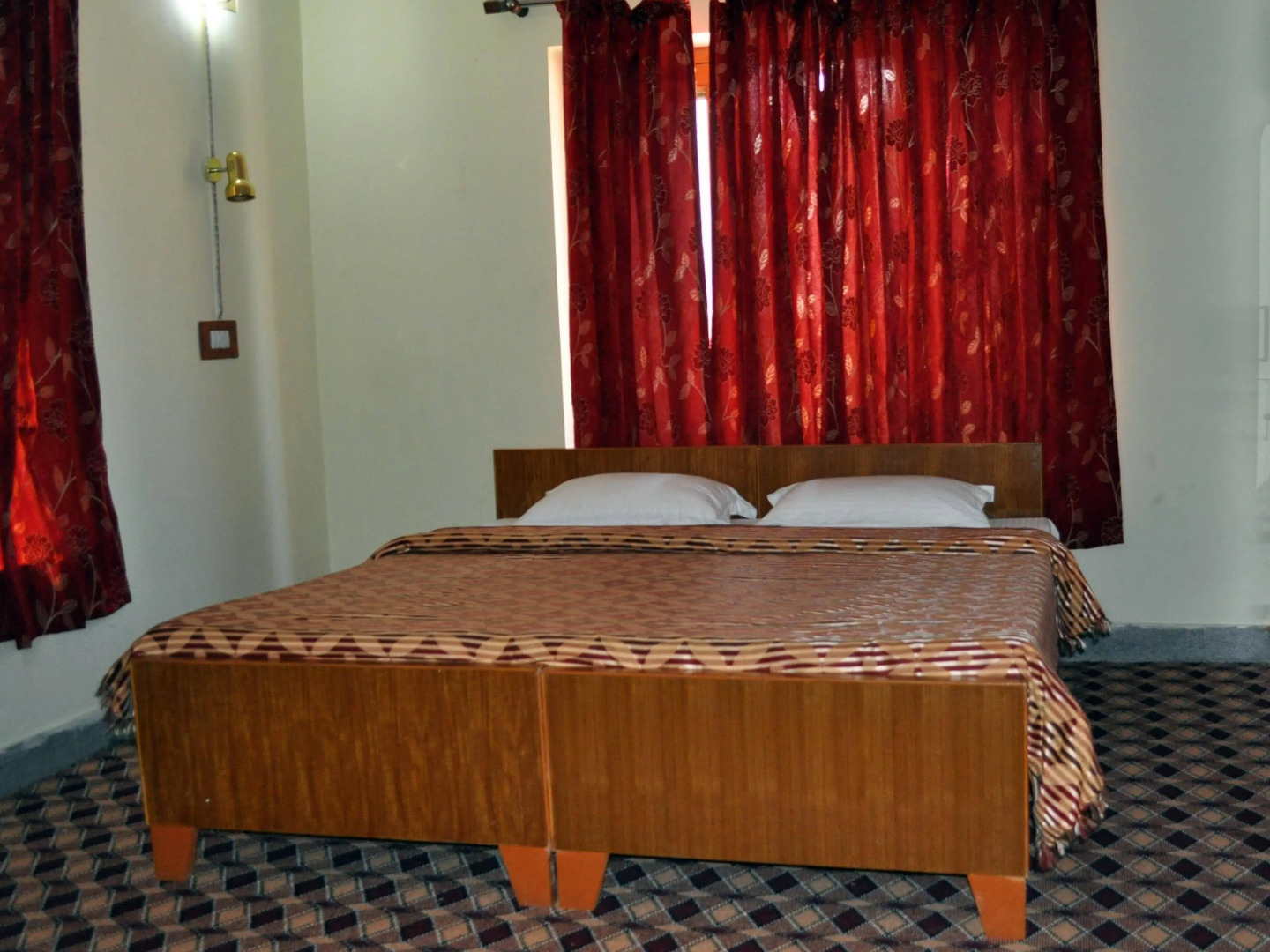 Hotel Legend Residency