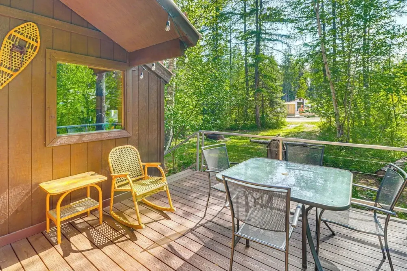 Hungry Horse Cabin w/ Gas Grill, Near Glacier!