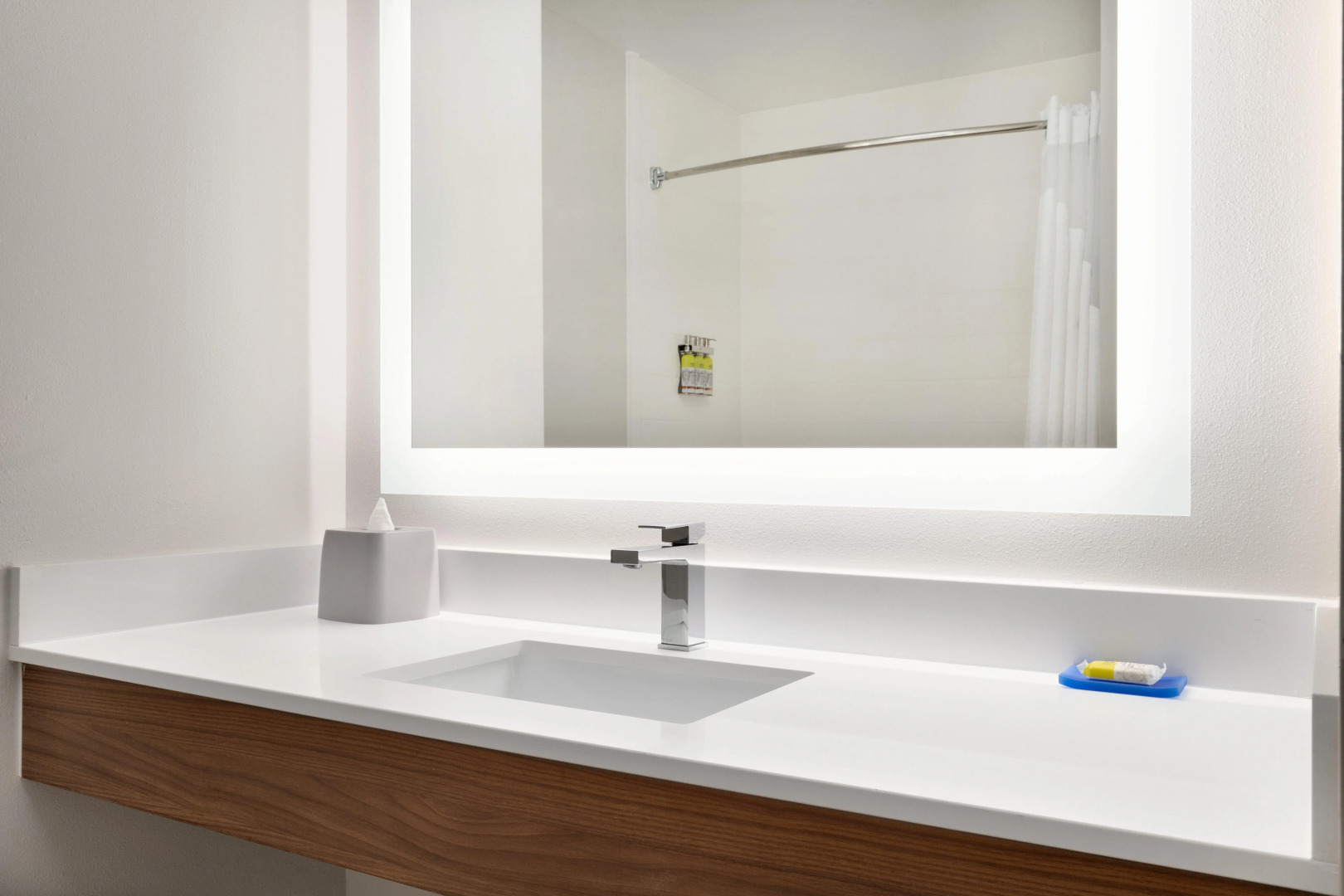 Holiday Inn Express Hotel & Suites Auburn - University Area by IHG